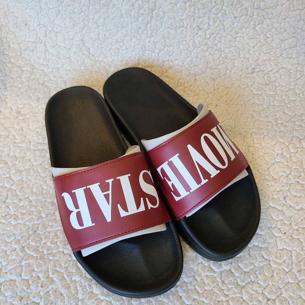 Movie Star - NWOT - slide sandals